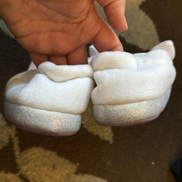 Tucker & Tate Nordstrom brand slippers size 12 months - size 5/6 - Picture 3 of 5
